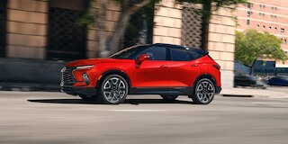 Chevrolet Blazer 2025, camioneta mediana con transmisión automática de 9 velocidades