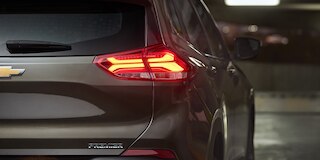 Chevrolet Tracker 2025 con sistema de estacionado automático (Advanced Park Assist)