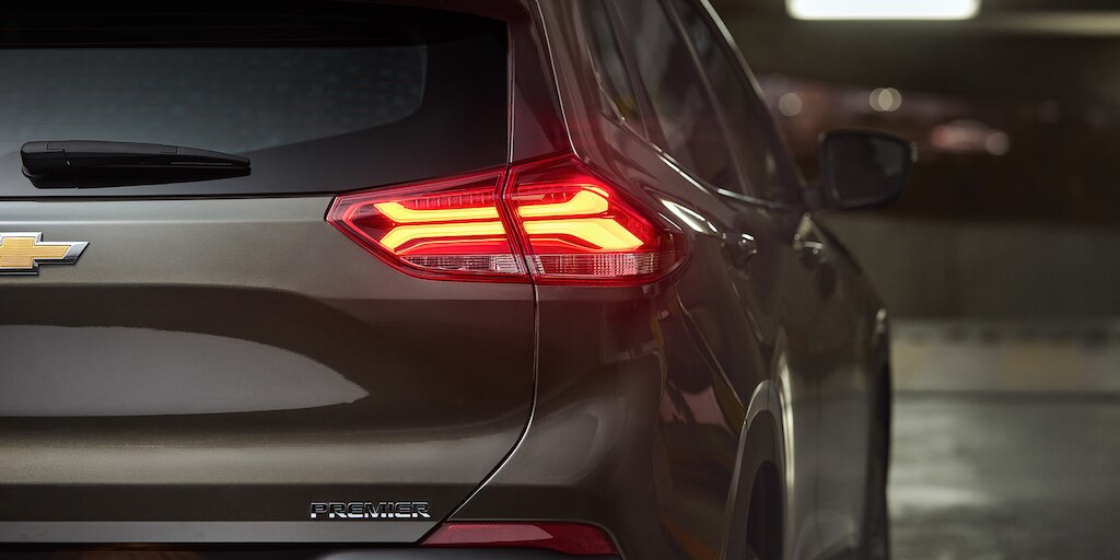 Chevrolet Tracker 2025 con sistema de estacionado automático (Advanced Park Assist)