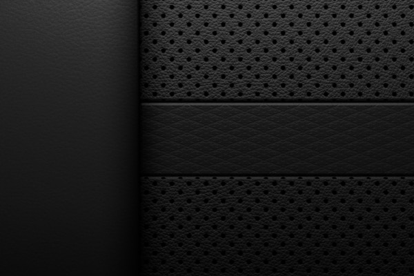 Nueva camioneta pickup compacta nueva Chevrolet Montana 2024 disponible con interior tipo vinil con acentos rojos