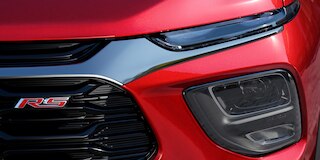 Parrilla en color negro con diseño exclusivo RS para tu nueva pickup compacta, Chevrolet Montana RS 2025.