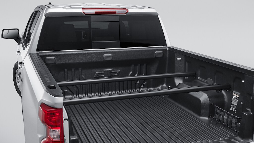 Barras transversales para caja de carga y más accesorios para tu camioneta de trabajo, Chevrolet Silverado Turbo 2025