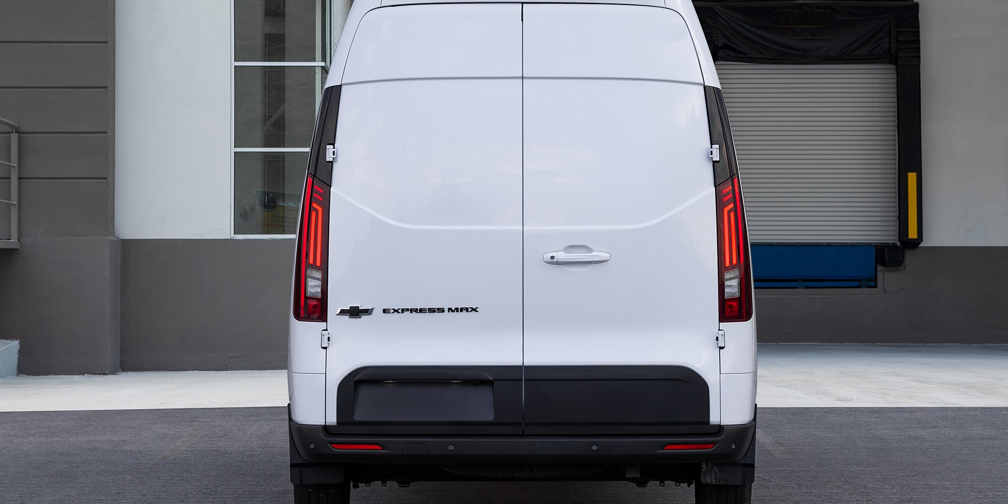 Van de carga con puertas de apertura de 180 grados, nueva Chevrolet Express Max